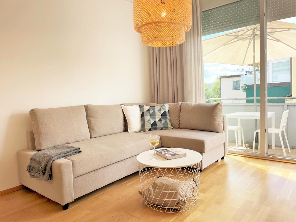 Holiday Suites Sankt Martin Klagenfurt am Woerthersee Ngoại thất bức ảnh