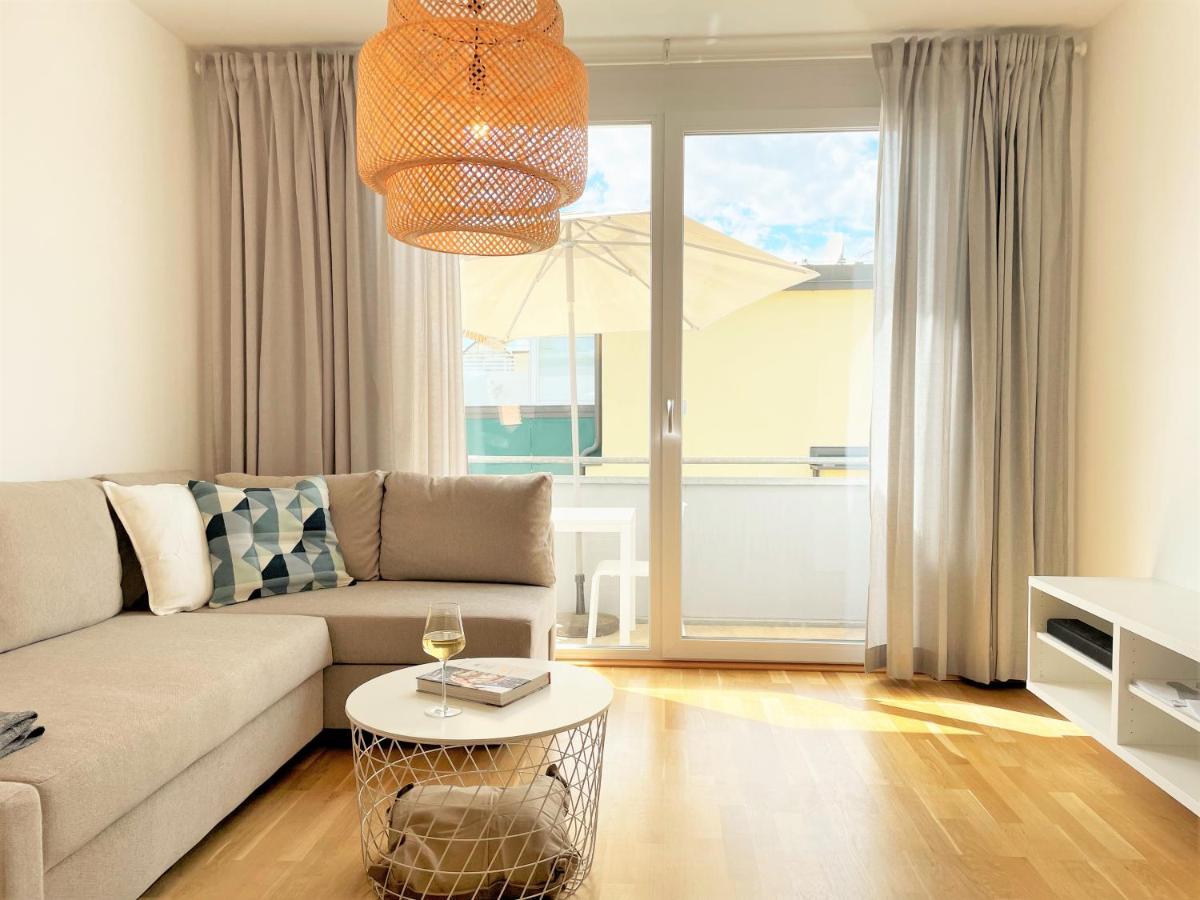 Holiday Suites Sankt Martin Klagenfurt am Woerthersee Ngoại thất bức ảnh