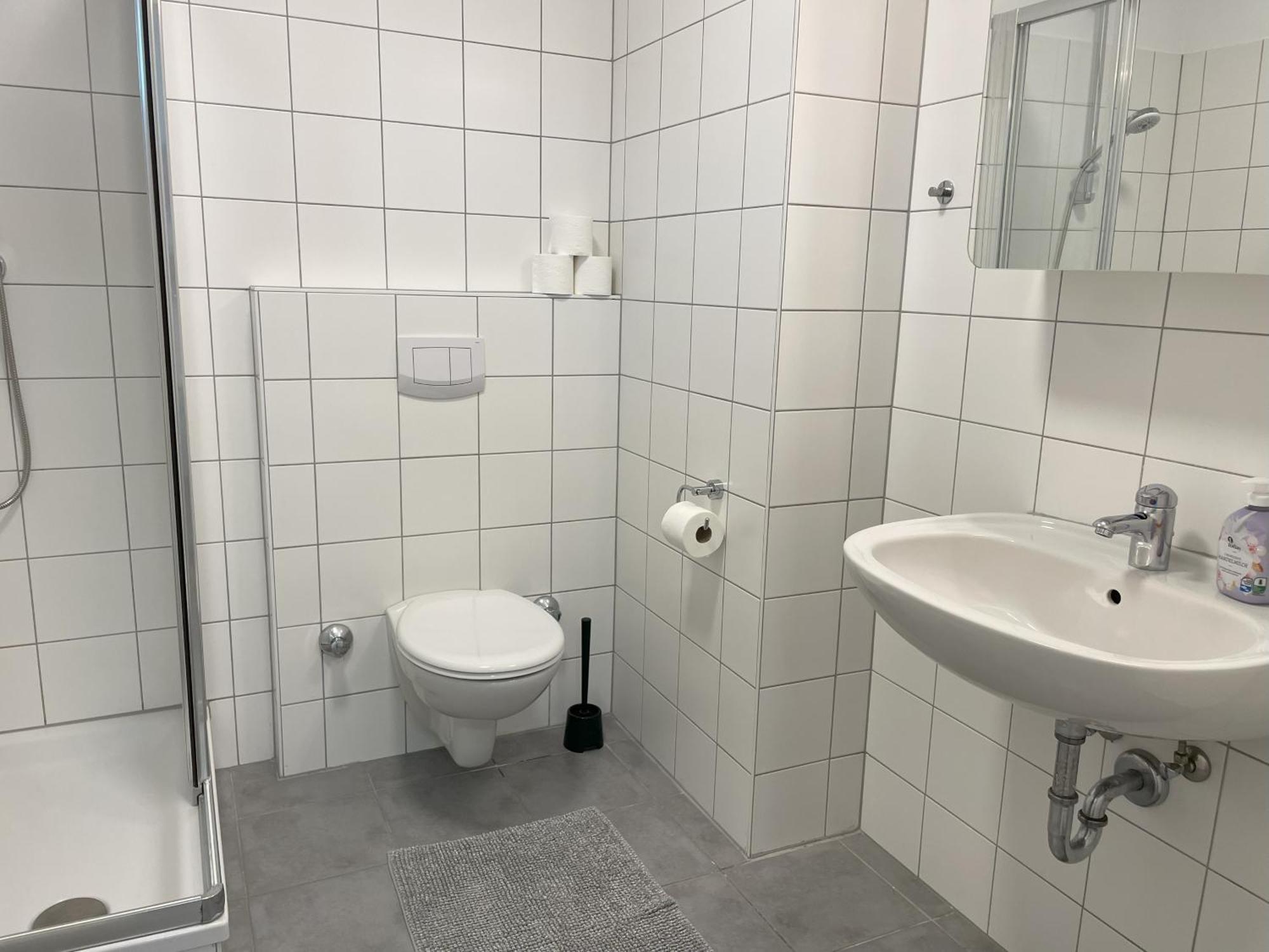 Holiday Suites Sankt Martin Klagenfurt am Woerthersee Ngoại thất bức ảnh